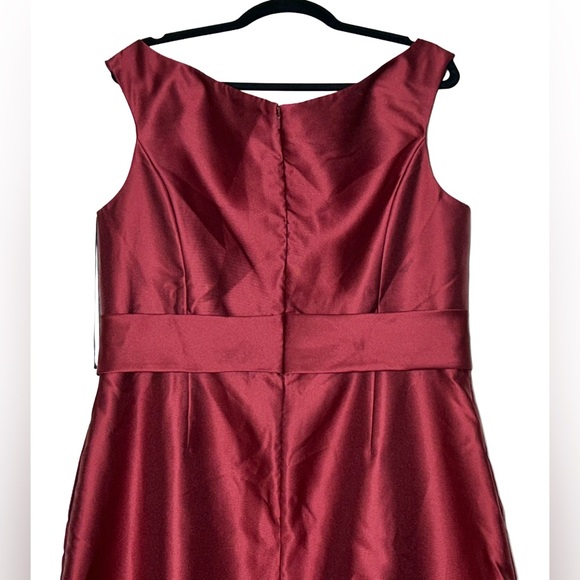 NWT Alfred Sung Off-the-Shoulder Draped Wrap Satin Burgundy Dress, Size 18 R-1 - Picture 7 of 15